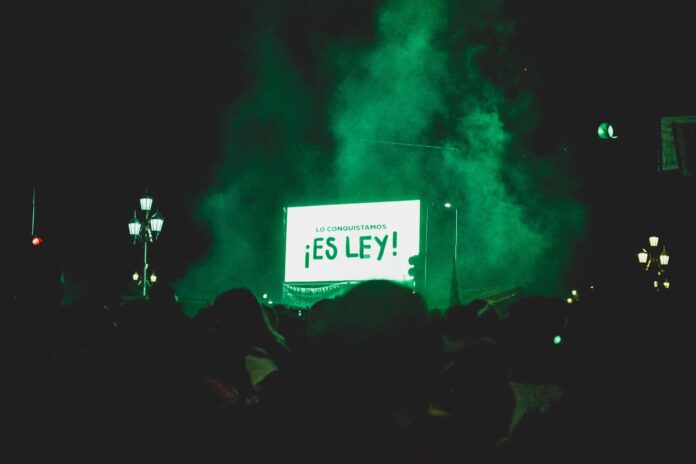 cartel con la leyenda 