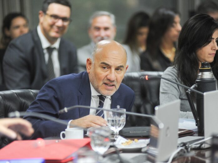 Juez Diego Barroetaveña