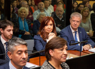 Vialidad: la queja ante la Corte es el último recurso para evitar el decomiso de 111 propiedades Ex presidenta Cristina Fernández de Kirchner