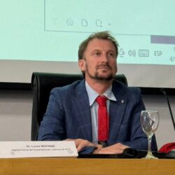 La Inteligencia Artificial y los menores: imágenes falsas, daños muy reales