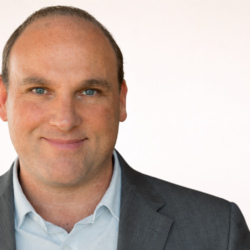 “No existe ninguna ley que prohíba las constelaciones familiares en la justicia”