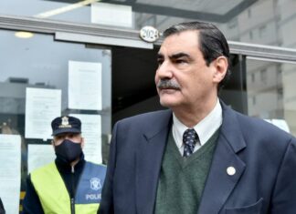 Escándalo, gritos antisemitas y desalojo en la cuarta audiencia del jury contra el juez Alfredo López