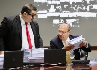 Las “valijas” de Salmain: el cuestionado juez rosarino se defendió ante el Consejo y habló de un expediente “plagado de irregularidades”