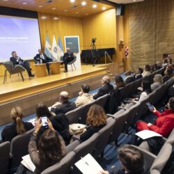 La Justicia frente al desafío digital: IA, redes sociales y comunicación para recuperar la confianza ciudadana