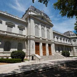 La Corte bonaerense será sede de una convención internacional sobre lenguaje claro y acceso a la Justicia Suprema Corte de Justicia de la provincia de Buenos Aires