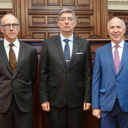 La Corte pone un límite al uso de los DNU y advierte sobre las facultades legislativas del Poder Ejecutivo