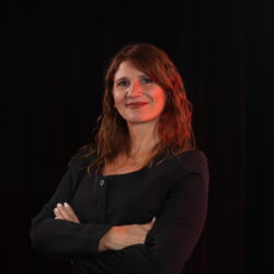 Déborah Huczek: “La litigación no consiste sólo en conocer la ley, sino en comprender el conflicto humano”