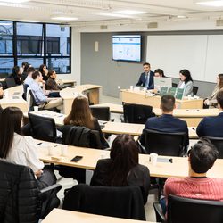 Cómo se forman los abogados del futuro: la apuesta de la Universidad de Palermo por la innovación y la inteligencia artificial