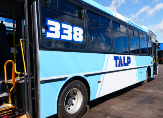 Resbaló en el piso mojado de un colectivo y 11 años después cobrará casi 15 millones de pesos
